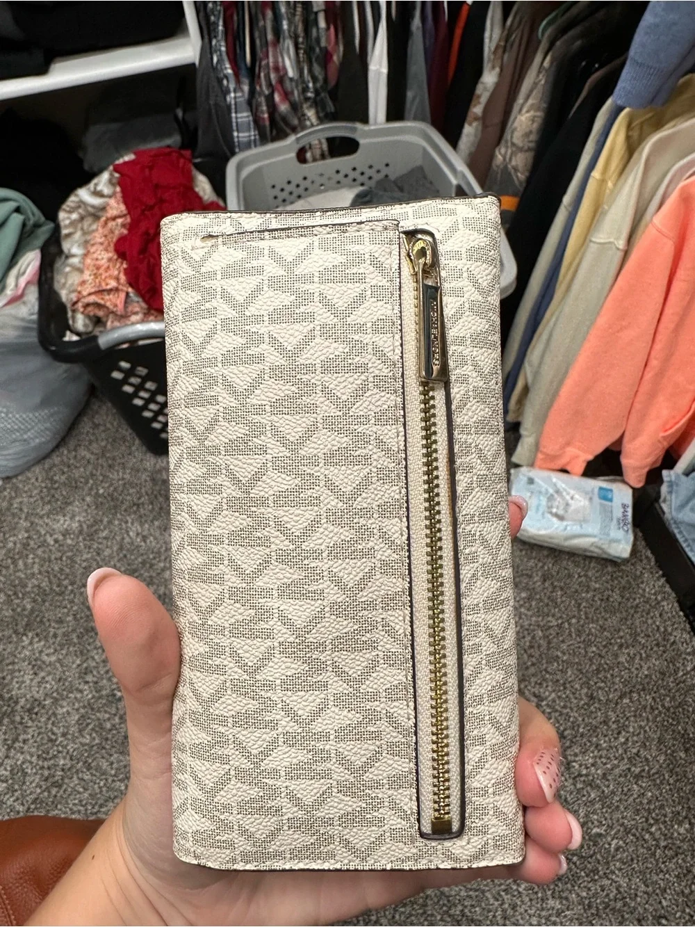 Michael Kors Beige Cream Signature Continental Wallet with Gold Logo